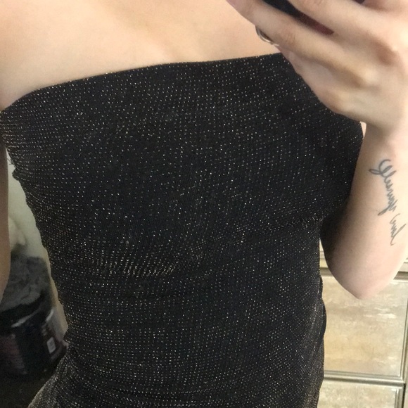 Dress - Picture 4 of 4